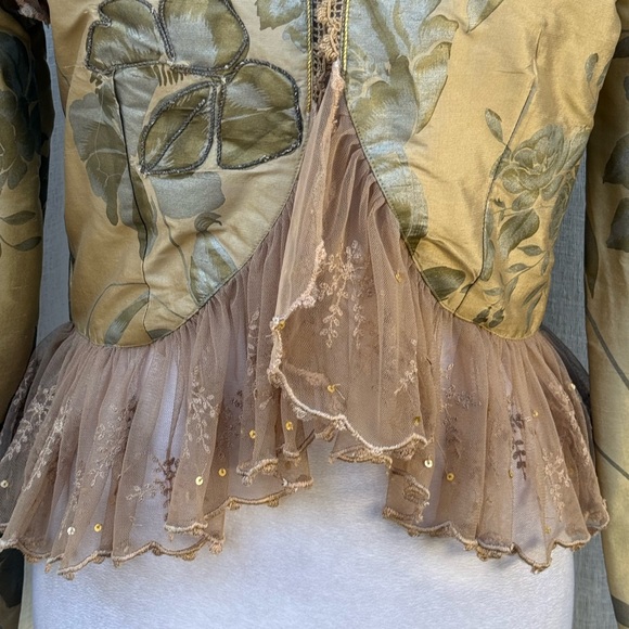 Sandy Starkman floral lace tan long sleeve silk romantic style jacket - Picture 6 of 9